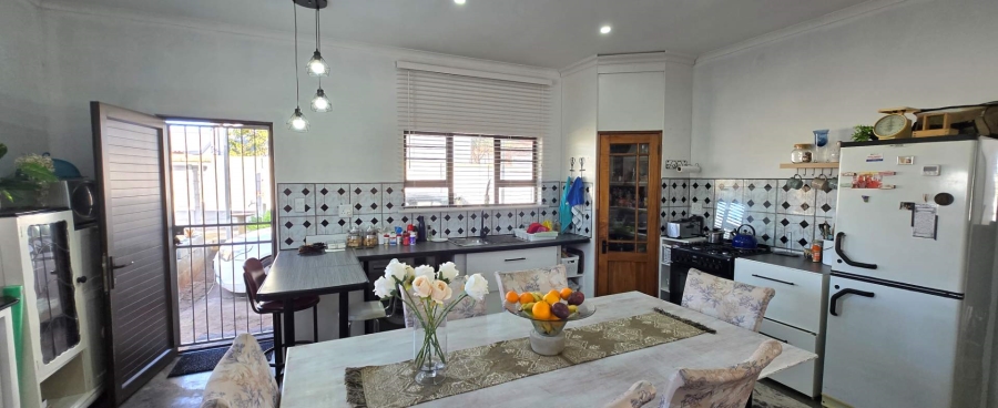 1 Bedroom Property for Sale in Franskraal Western Cape